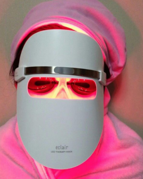 eclair LED Light Therapy Face Mask