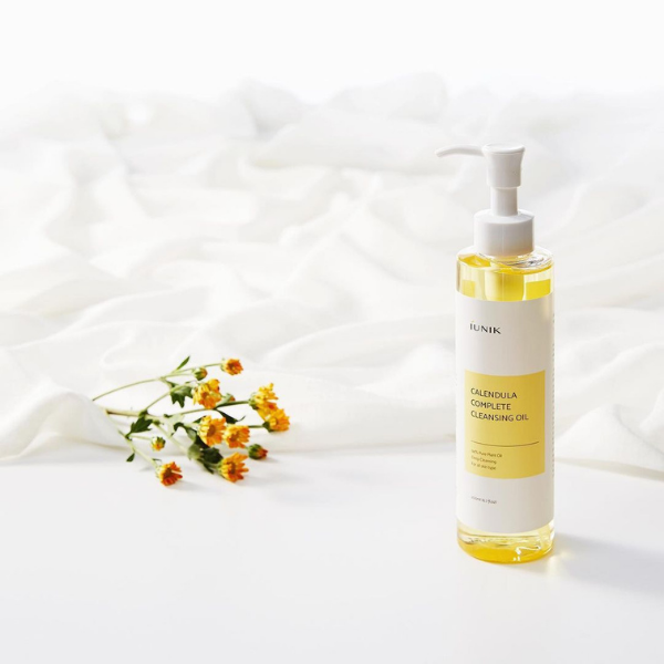 iUNIK Calendula Complete Cleansing Oil