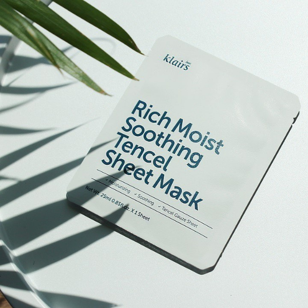 Dear Klairs Rich Moist Soothing Tencel Sheet Mask