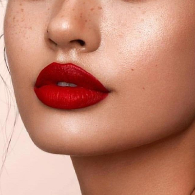 red bold lip makeup