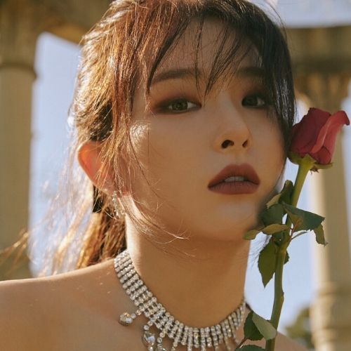 Seulgi Red Velvet Psycho Comeback Photo